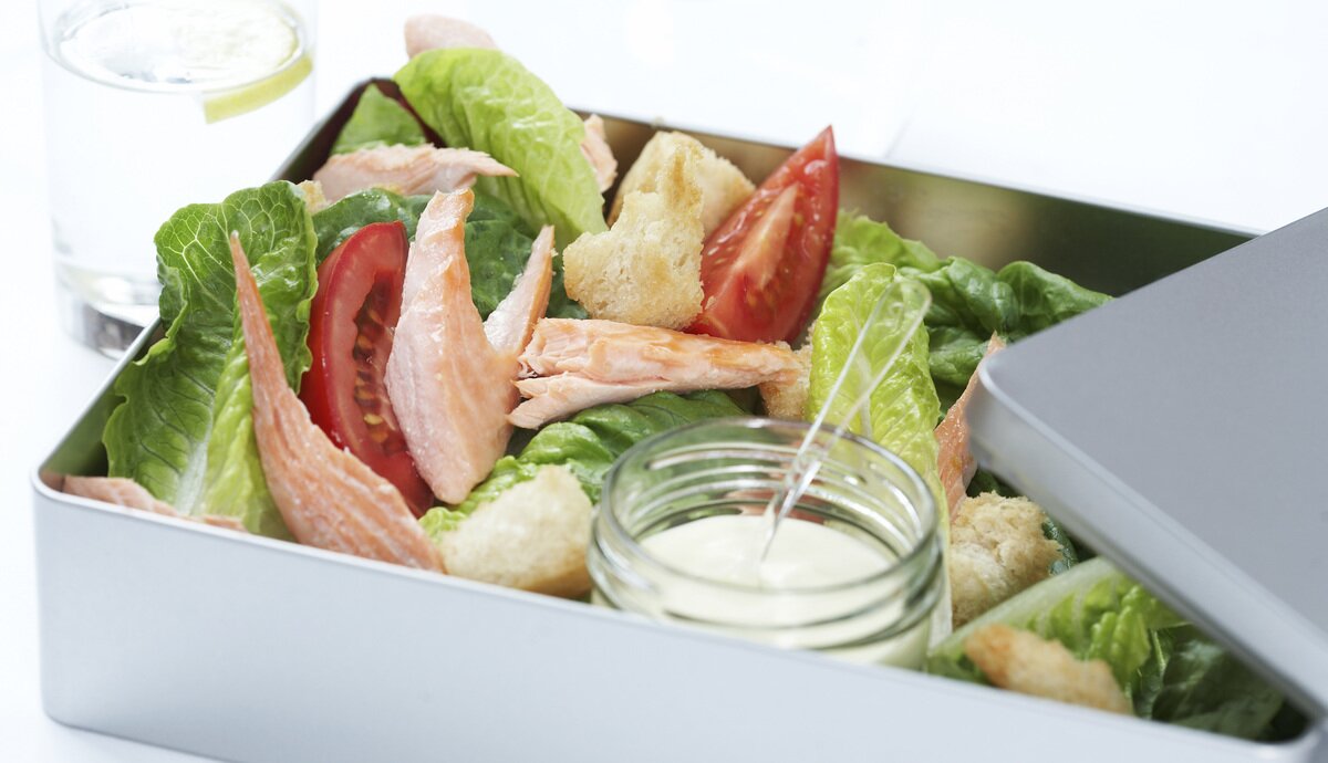 Salat med laks
