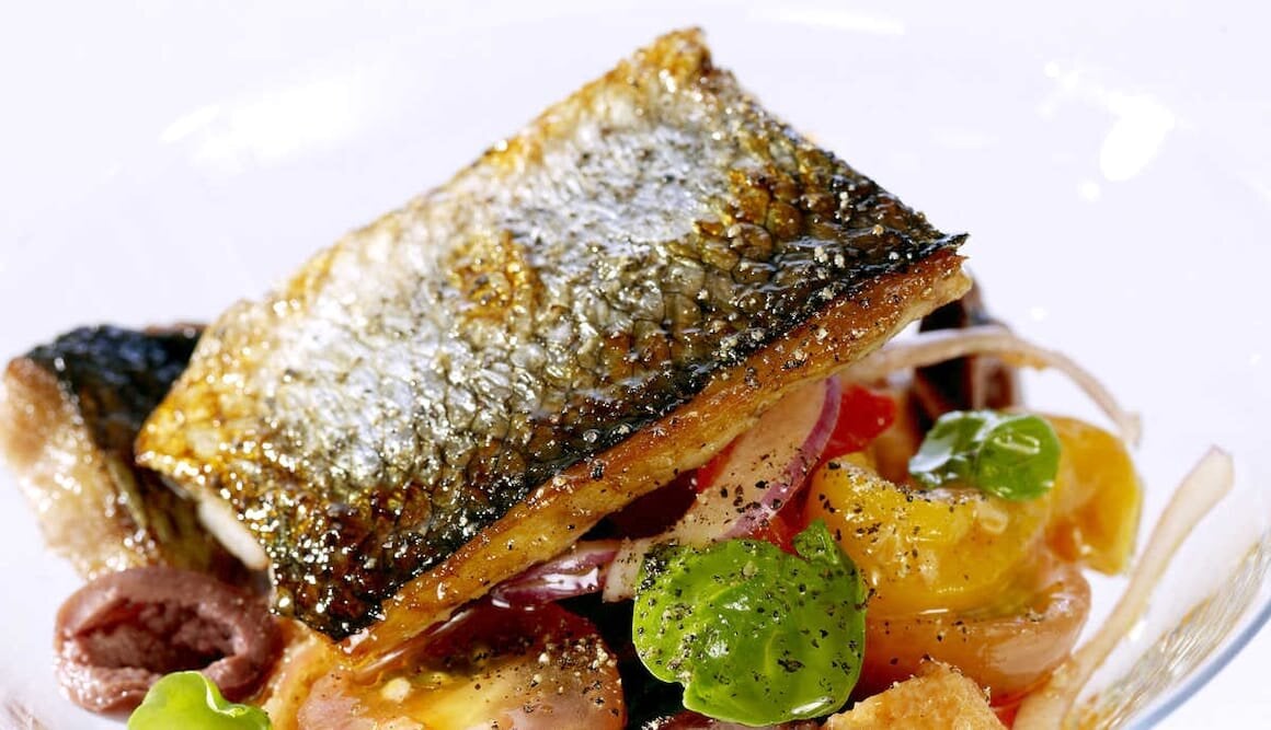 Sild med panzanellasalat