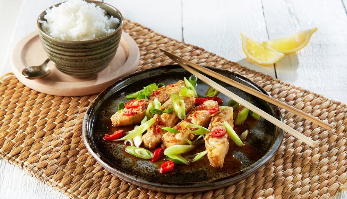 Steinbit med soya og chili