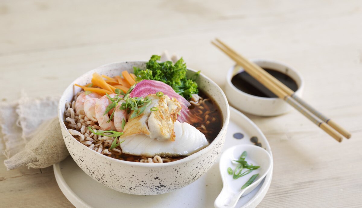 Ramen med torsk og reker