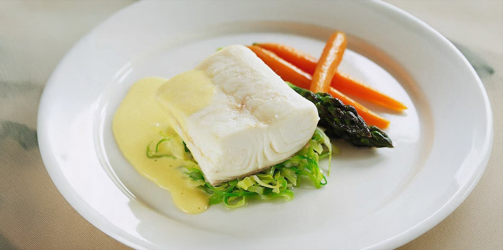 Kokt kveite med hollandaise