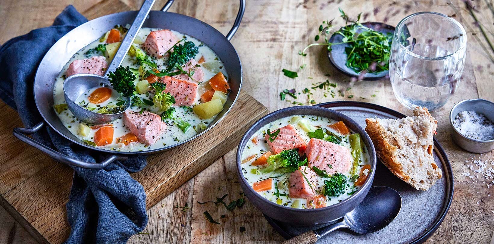 Fiskegryte med laks og grønnsaker