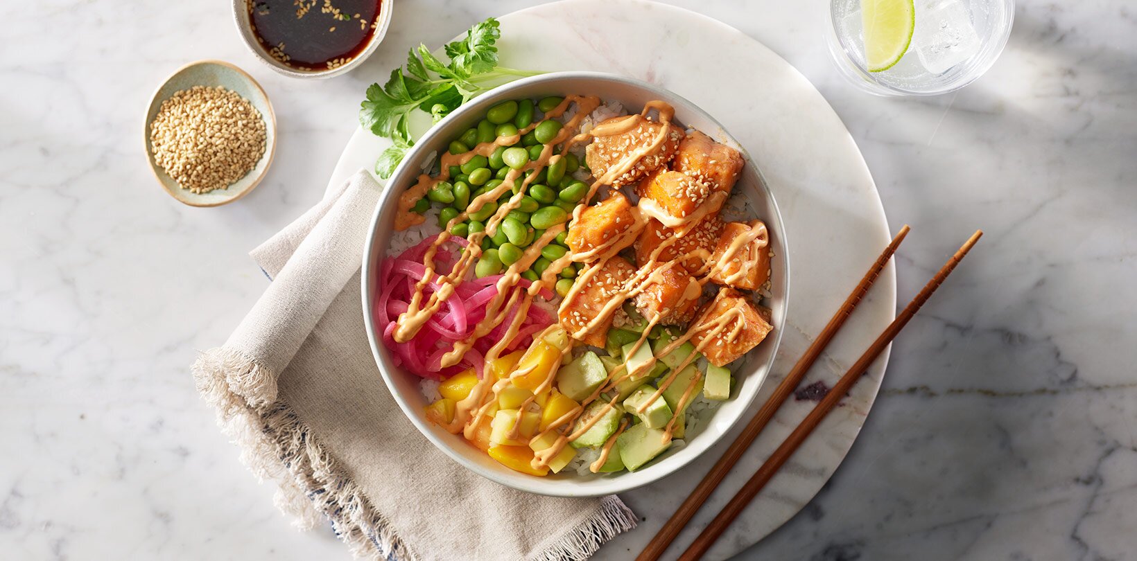 Pokebowl med laks i airfryer