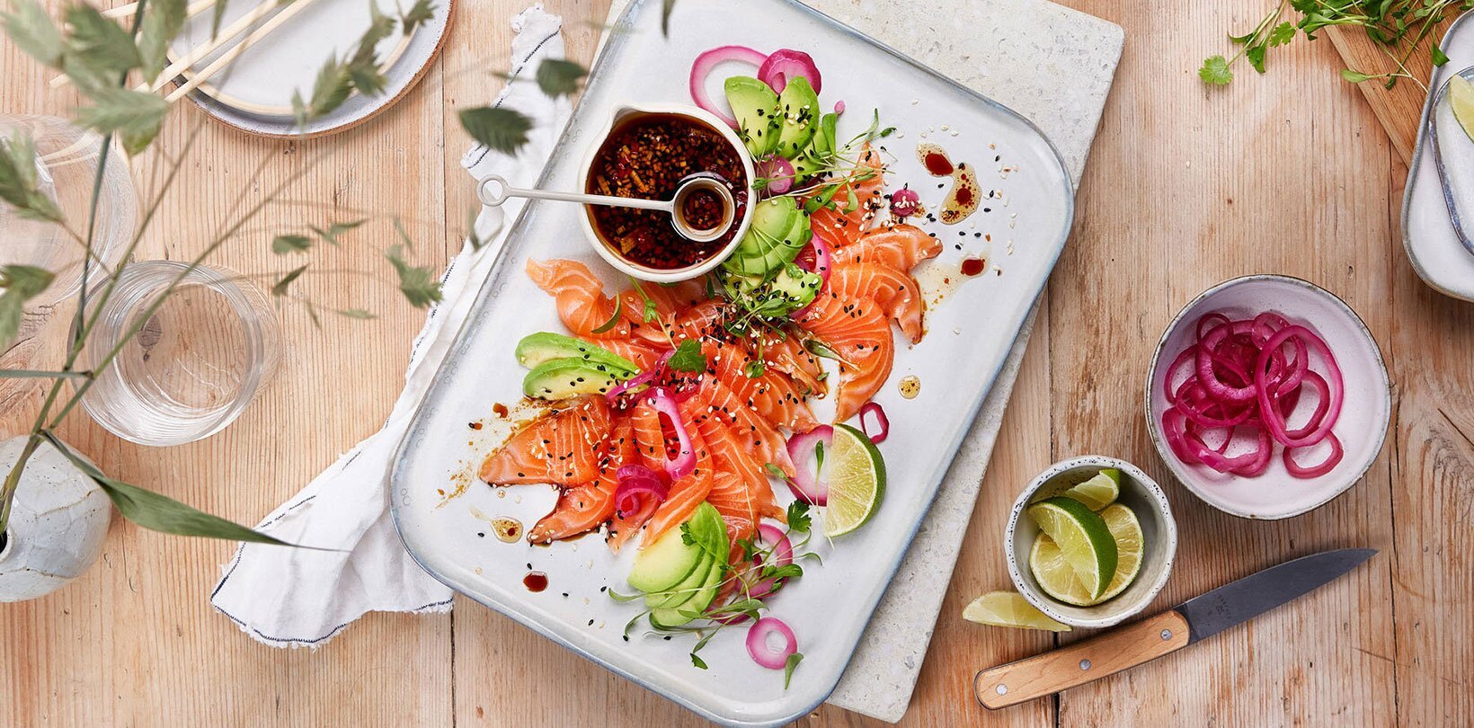 Laks sashimi med ingefærponzu