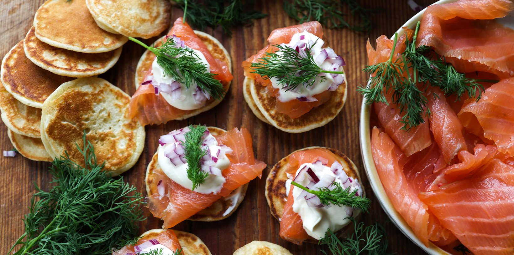 Blinis med røkt laks