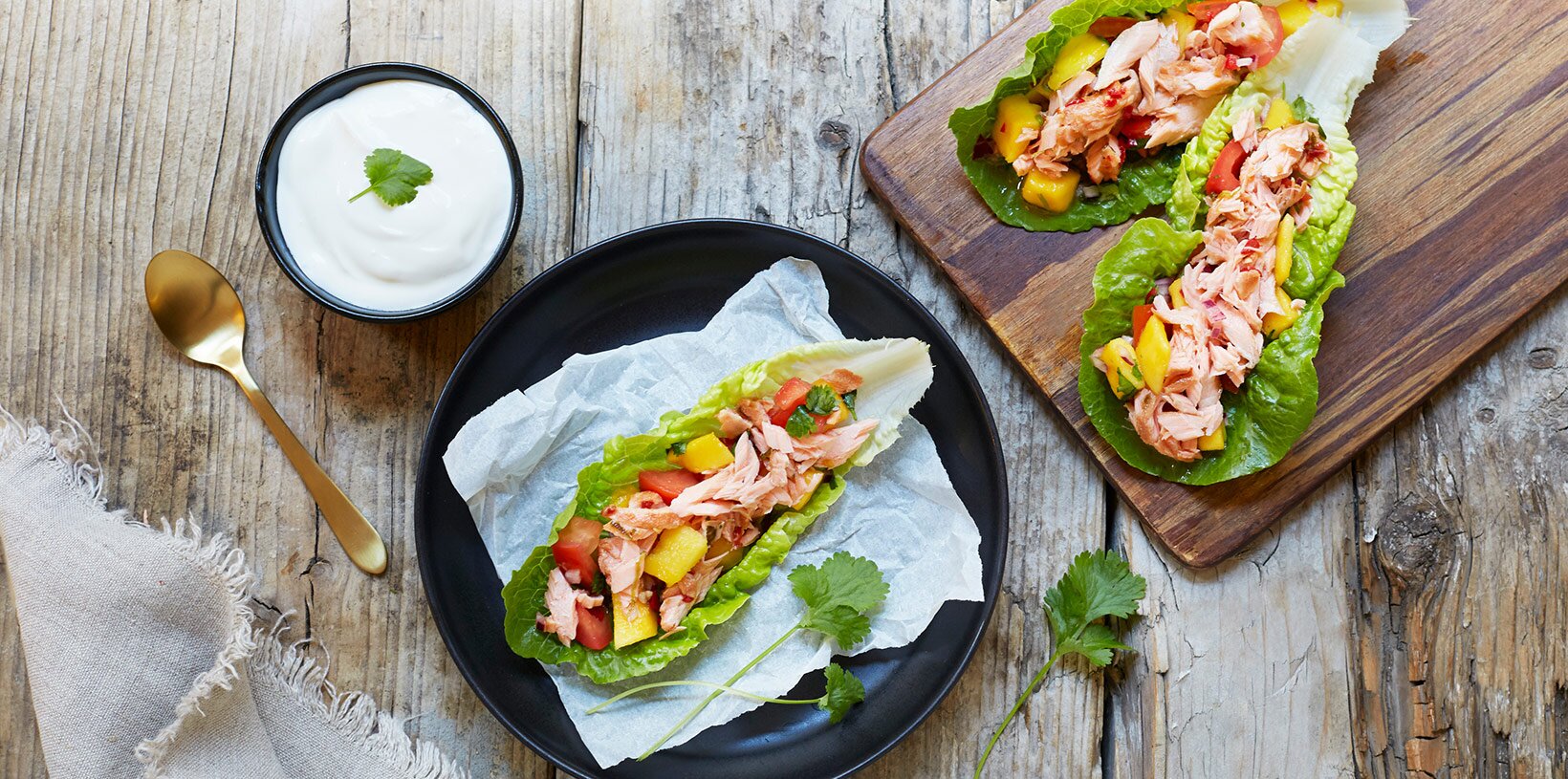 Pulled salmon taco i hjertesalat