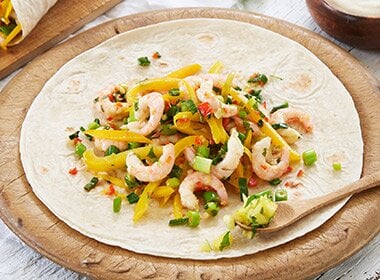 Fajitas med reker og mangosalsa