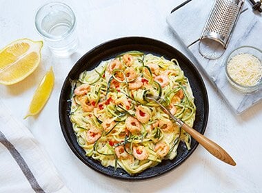 Lune reker med spaghetti av squash