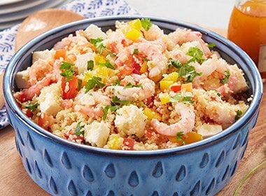 Couscoussalat med reker og fetaost