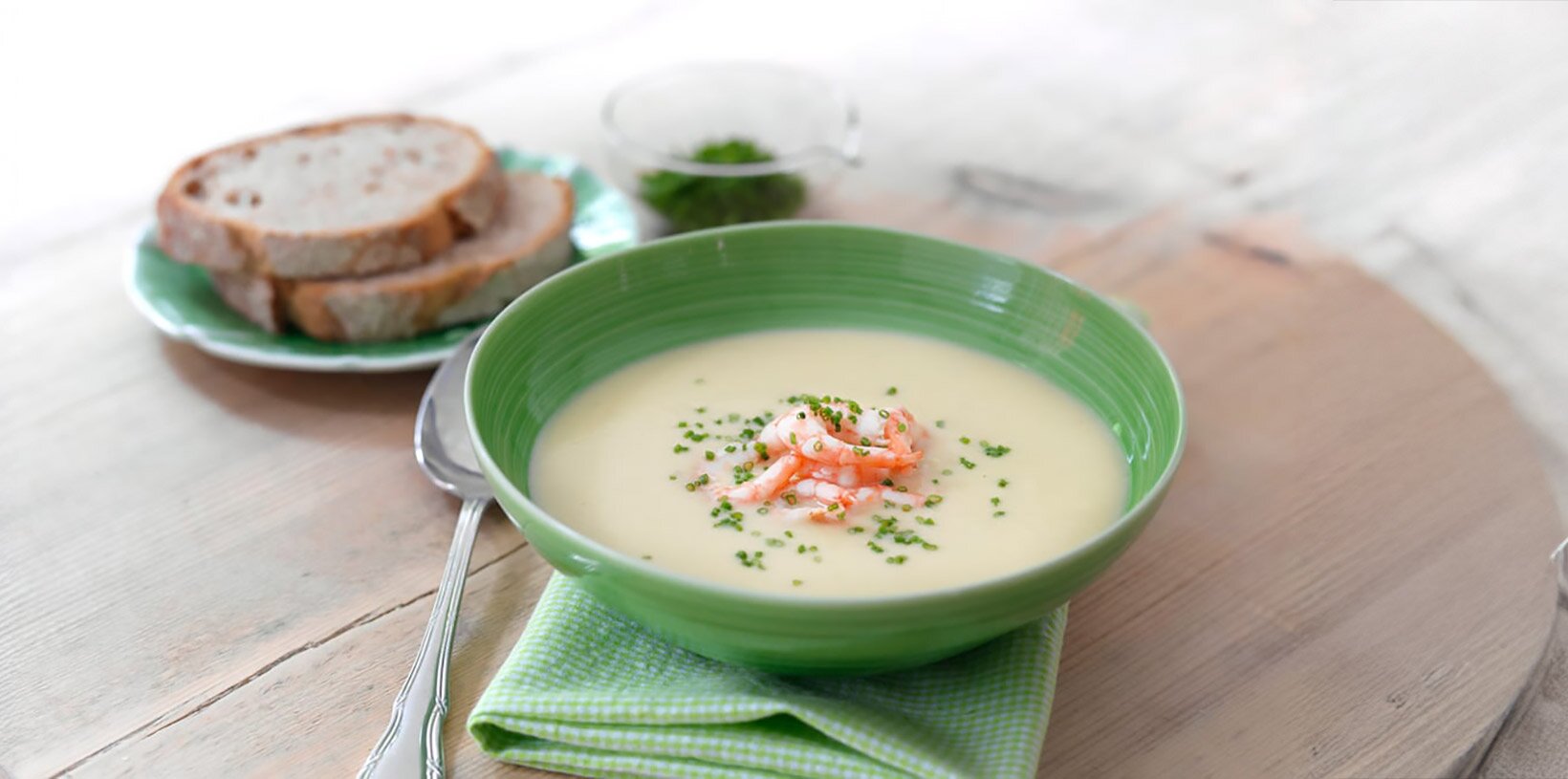 Potet- og purresuppe med reker