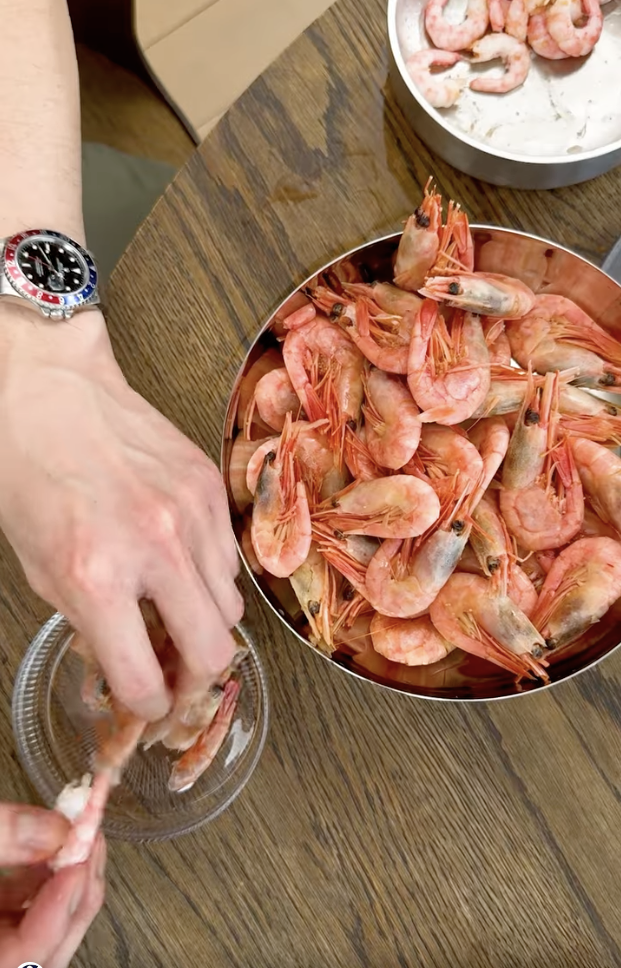 Video med oppskrift på vårrull med reker