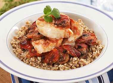 Sei med sopp og løk