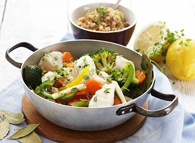 Gryte med torsk og grønnsaker