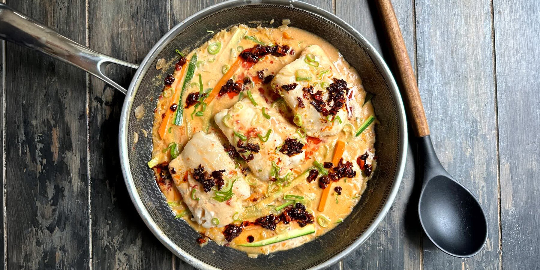 Thai curry med hvit fisk på 15 minutter