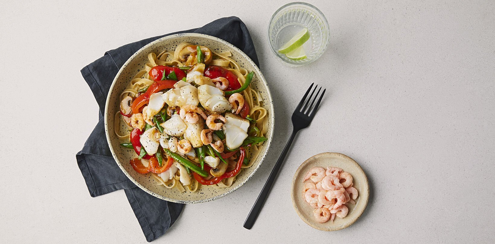 Wok med torsk og reker