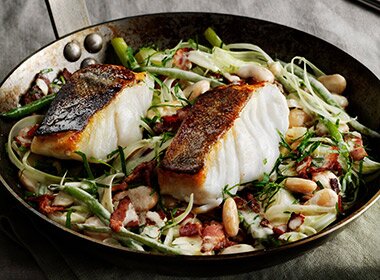 Skrei med bønner i panne