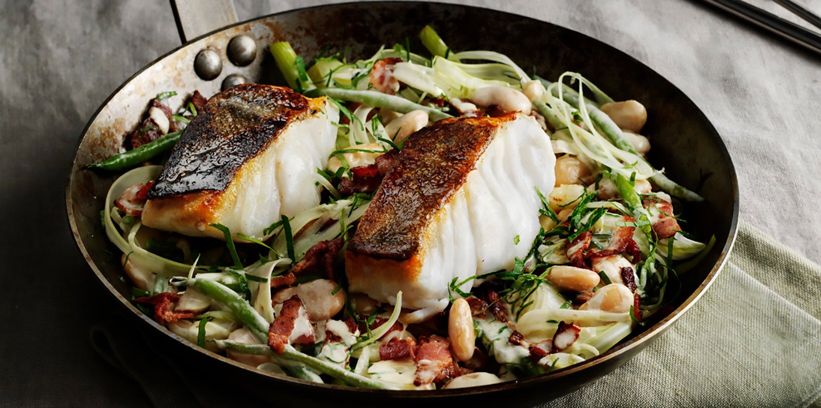 Skrei med bønner i panne