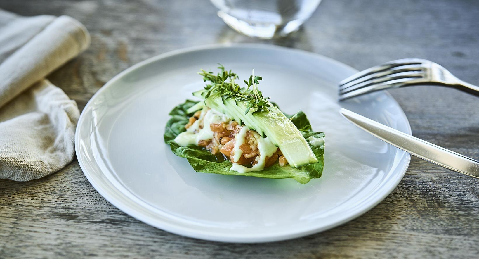 Lakstataki i hjertesalat. Foto: Tom Haga