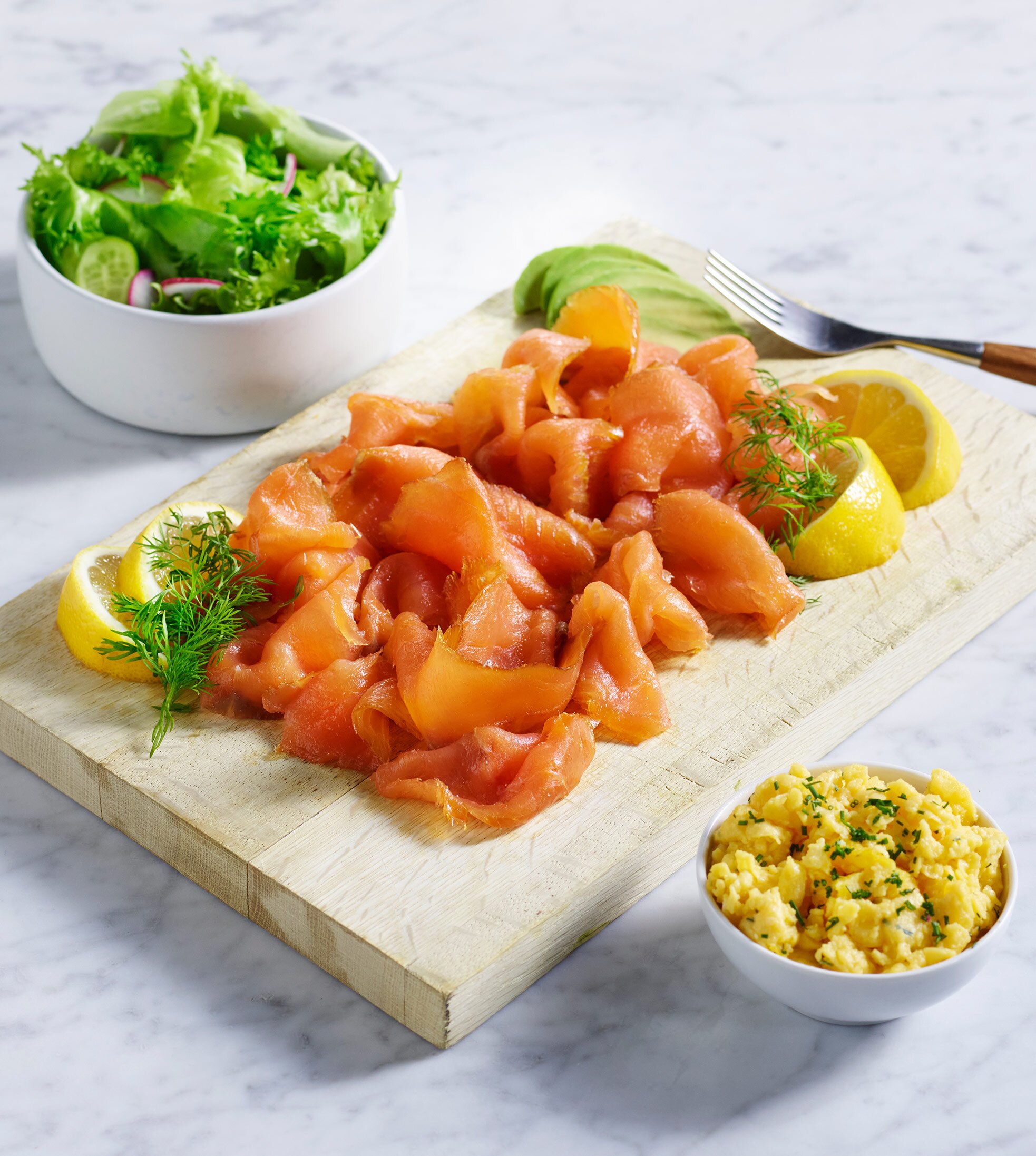 Røkt laks og eggerøre