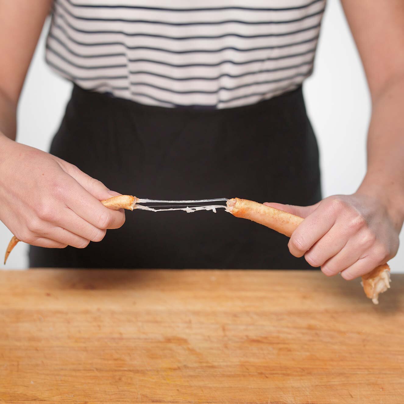 Fjerne bruskbein fra snøkrabben